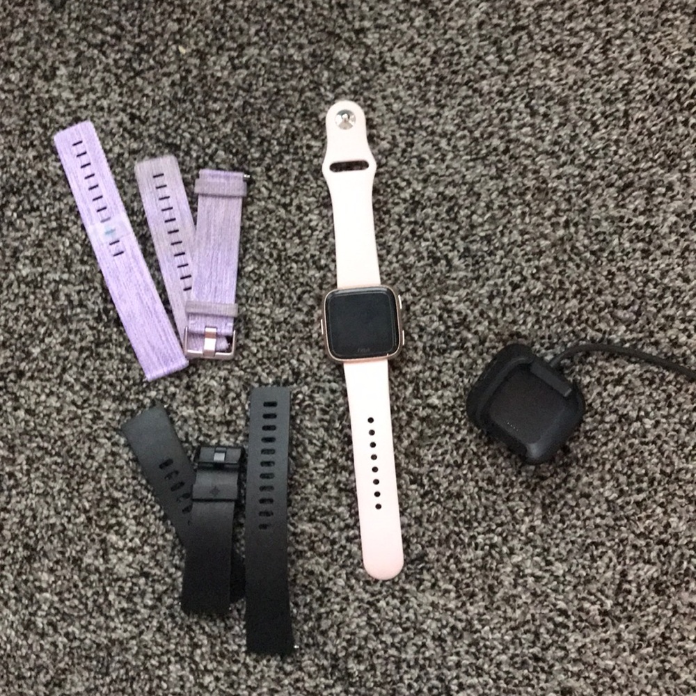 Fitbit Versa Special Edition